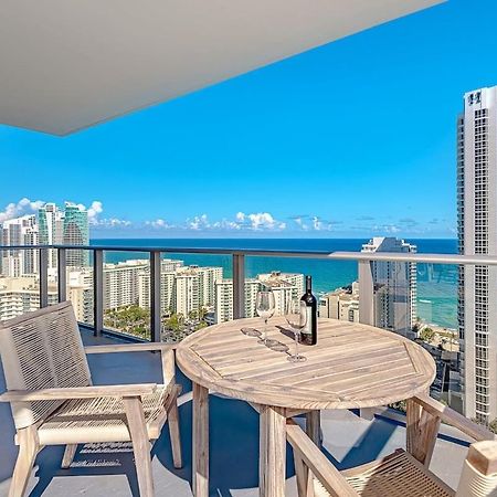 Wrap Around Balcony - Insane Views - Amazing Pools Apartment Hollywood Luaran gambar