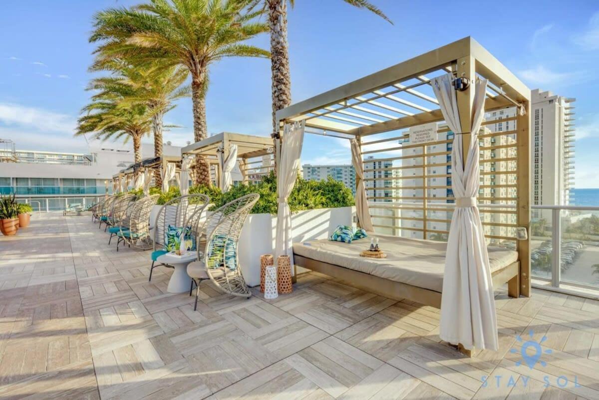 Wrap Around Balcony - Insane Views - Amazing Pools Apartment Hollywood Luaran gambar